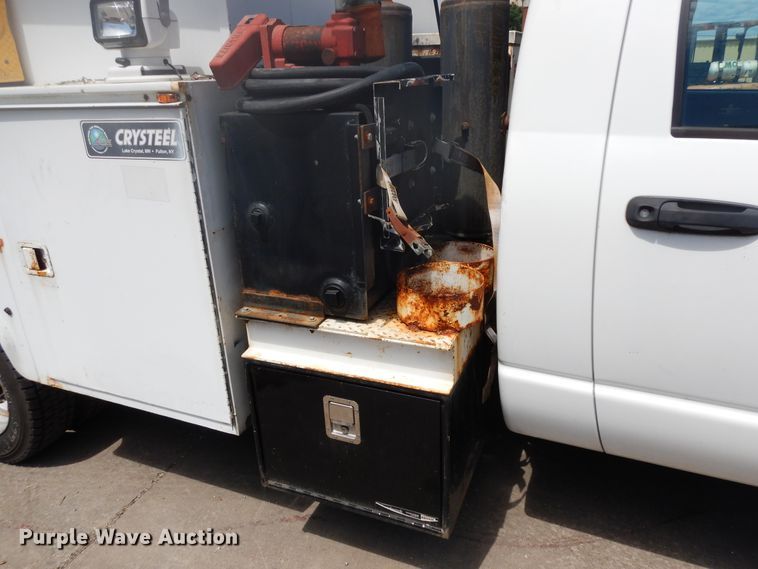 image for item DF5382 2008 Sterling Bullet  service truck