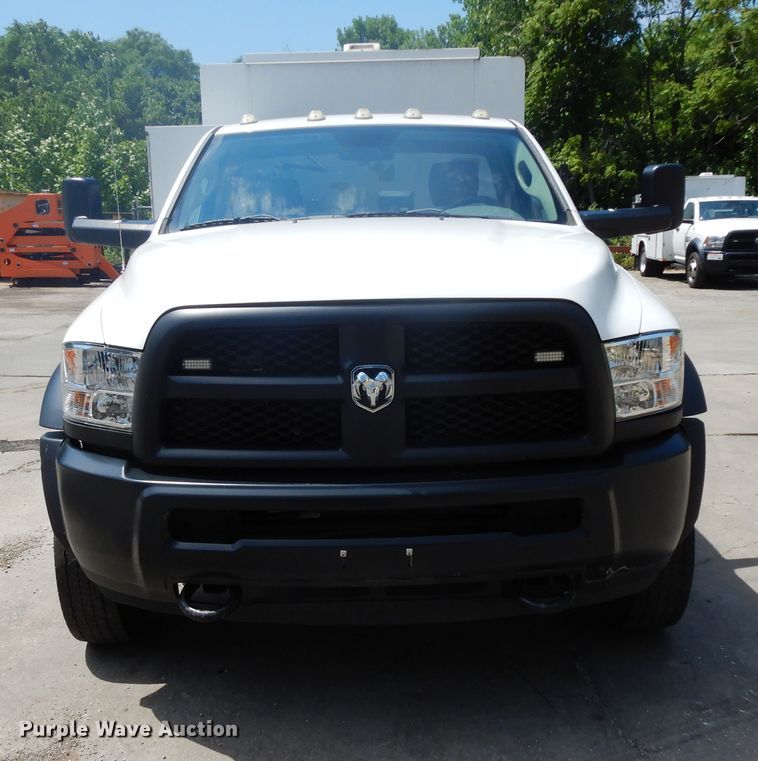 image for item DF5383 2015 Dodge Ram 5500  service truck