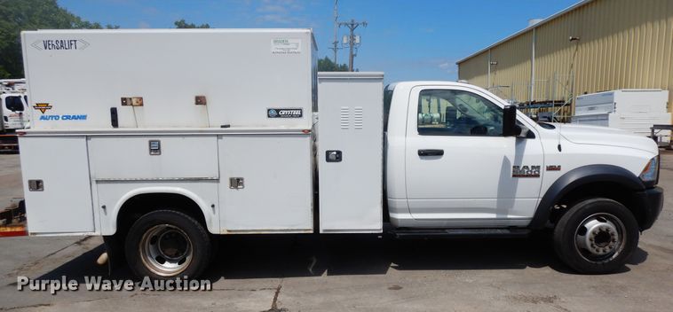 image for item DF5383 2015 Dodge Ram 5500  service truck