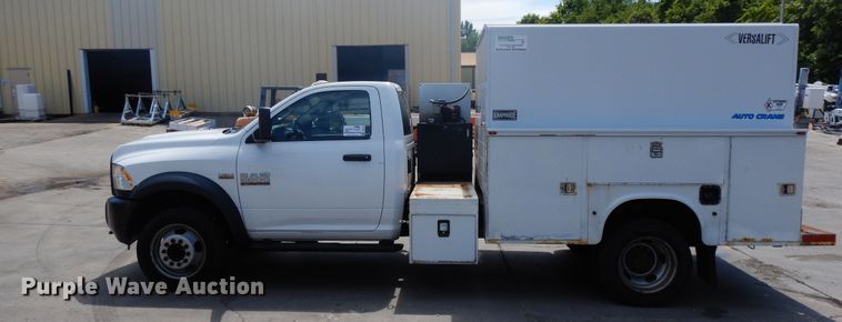 image for item DF5383 2015 Dodge Ram 5500  service truck