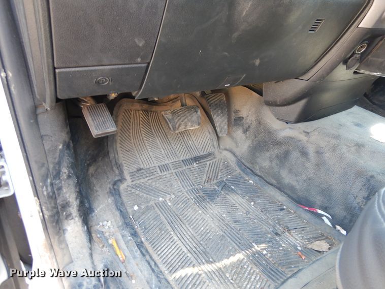 image for item DF5384 2014 Dodge Ram 5500  service truck with crane