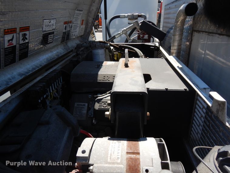 image for item DF5384 2014 Dodge Ram 5500  service truck with crane