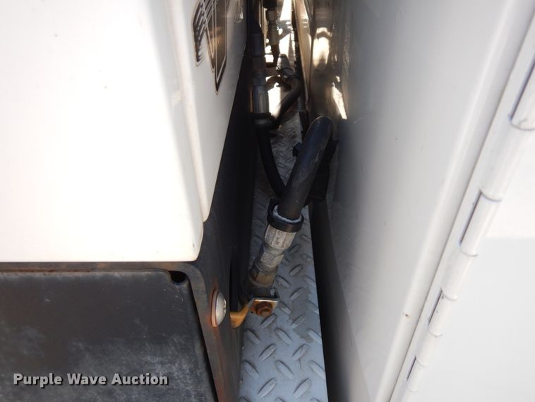 image for item DF5384 2014 Dodge Ram 5500  service truck with crane