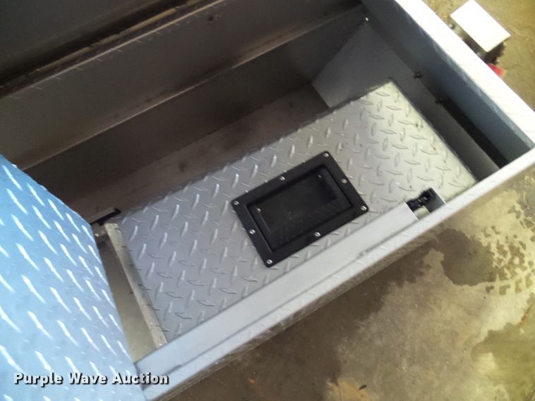 image for item DG1920 (2) toolboxes