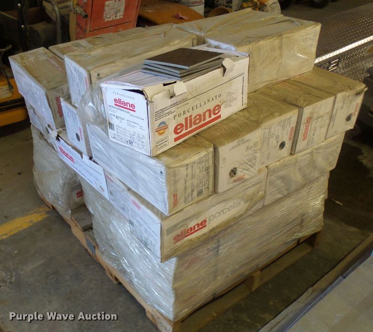 image for item DG1921 (2) pallets of tile