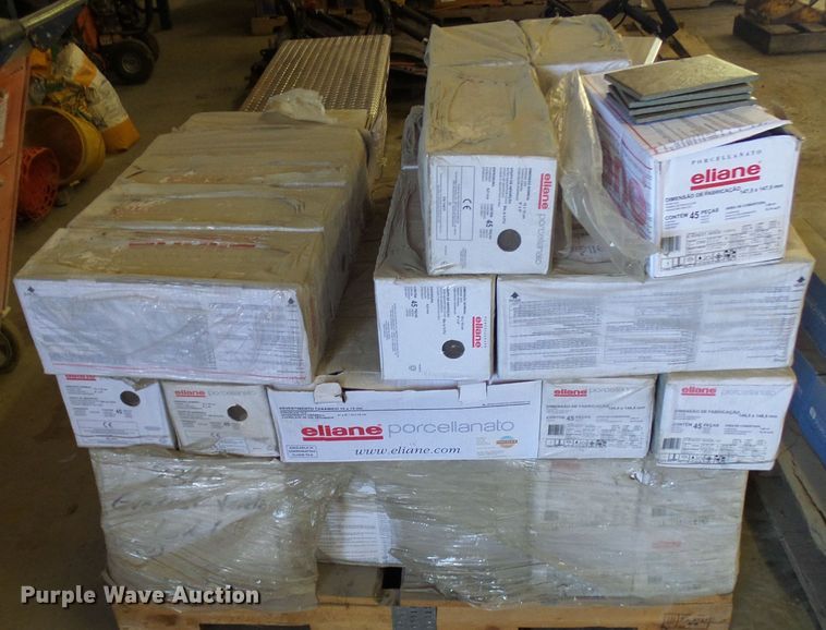 image for item DG1921 (2) pallets of tile