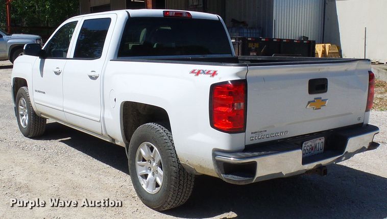 image for item DG1925 2017 Chevrolet Silverado 1500  Crew Cab pickup truck