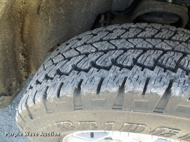 image for item DG1925 2017 Chevrolet Silverado 1500  Crew Cab pickup truck