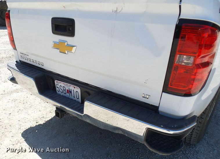 image for item DG1925 2017 Chevrolet Silverado 1500  Crew Cab pickup truck