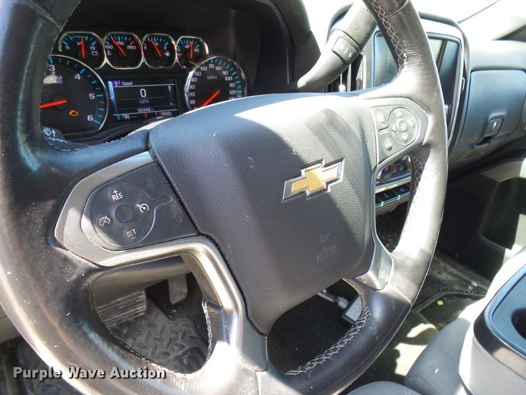 image for item DG1925 2017 Chevrolet Silverado 1500  Crew Cab pickup truck