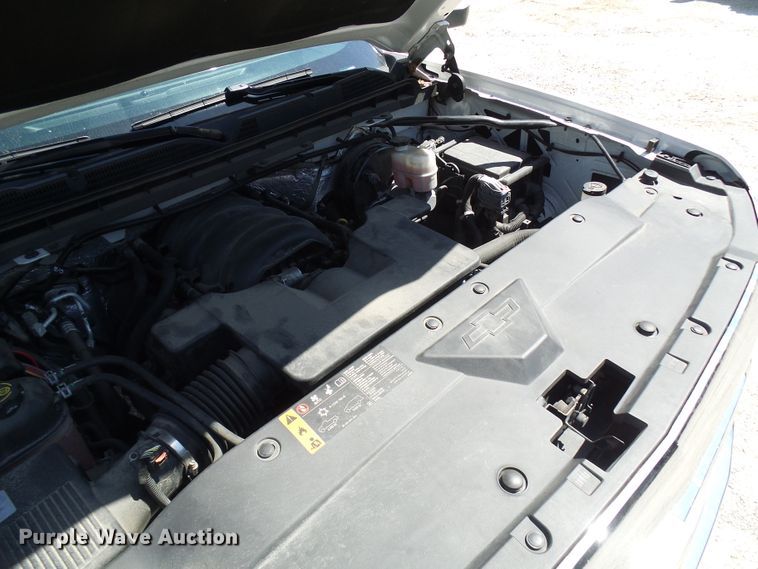 image for item DG1925 2017 Chevrolet Silverado 1500  Crew Cab pickup truck