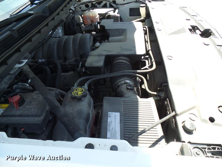 image for item DG1925 2017 Chevrolet Silverado 1500  Crew Cab pickup truck