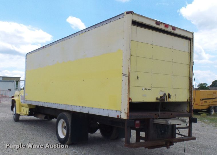 image for item DG1935 1985 GMC C6000  box truck