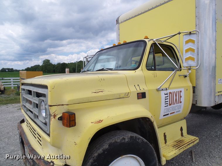 image for item DG1935 1985 GMC C6000  box truck
