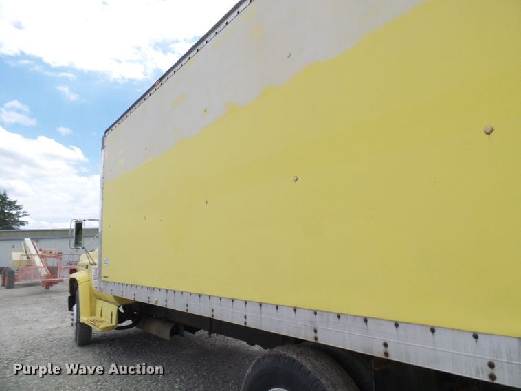 image for item DG1935 1985 GMC C6000  box truck