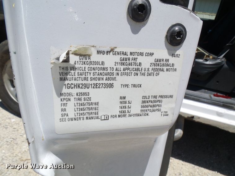 image for item DG1937 2002 Chevrolet Silverado 2500HD  utility bed pickup truck