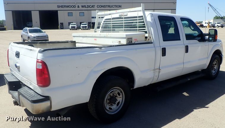 image for item DG2210 2015 Ford F250 Super Duty  Crew Cab pickup truck