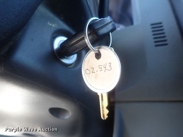 image for item DG2210 2015 Ford F250 Super Duty  Crew Cab pickup truck