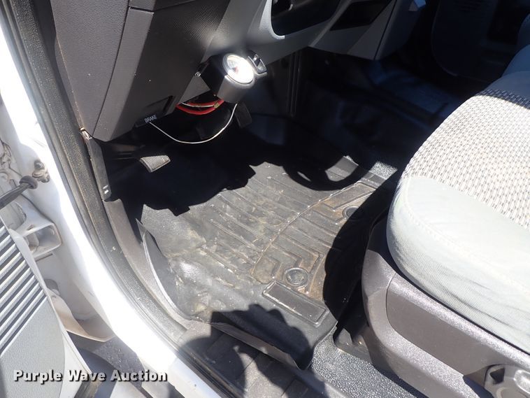 image for item DG2210 2015 Ford F250 Super Duty  Crew Cab pickup truck