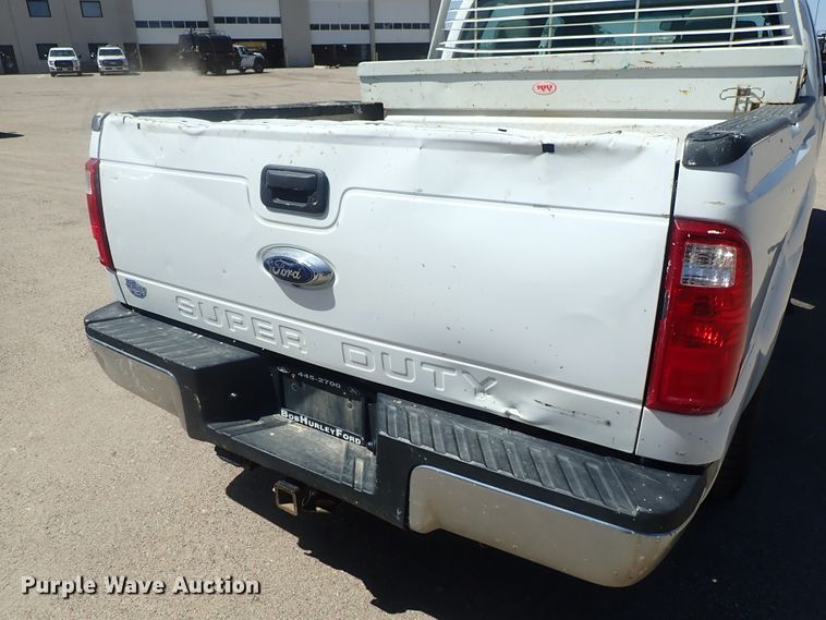 image for item DG2210 2015 Ford F250 Super Duty  Crew Cab pickup truck