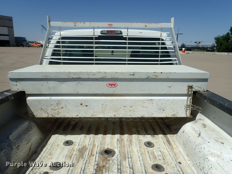 image for item DG2210 2015 Ford F250 Super Duty  Crew Cab pickup truck