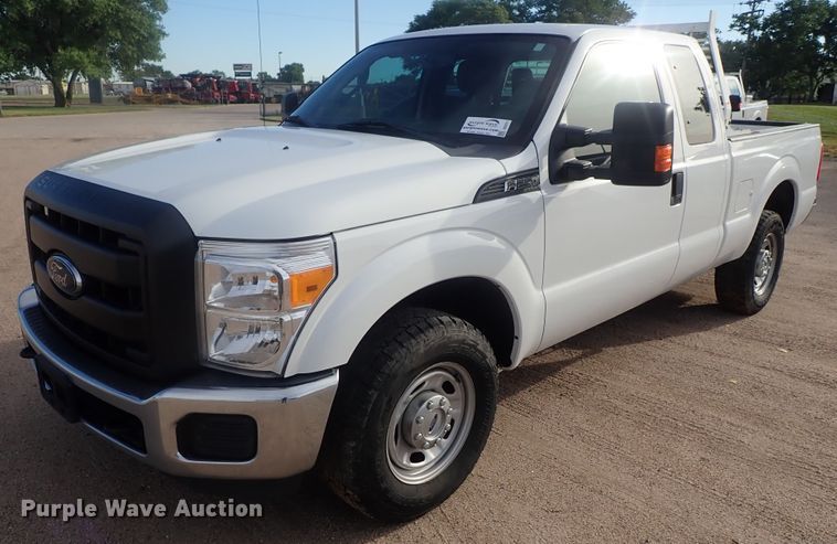 image for item DG2211 2016 Ford F250 Super Duty  SuperCab pickup truck