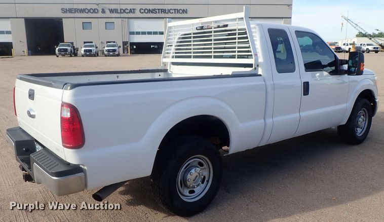 image for item DG2211 2016 Ford F250 Super Duty  SuperCab pickup truck