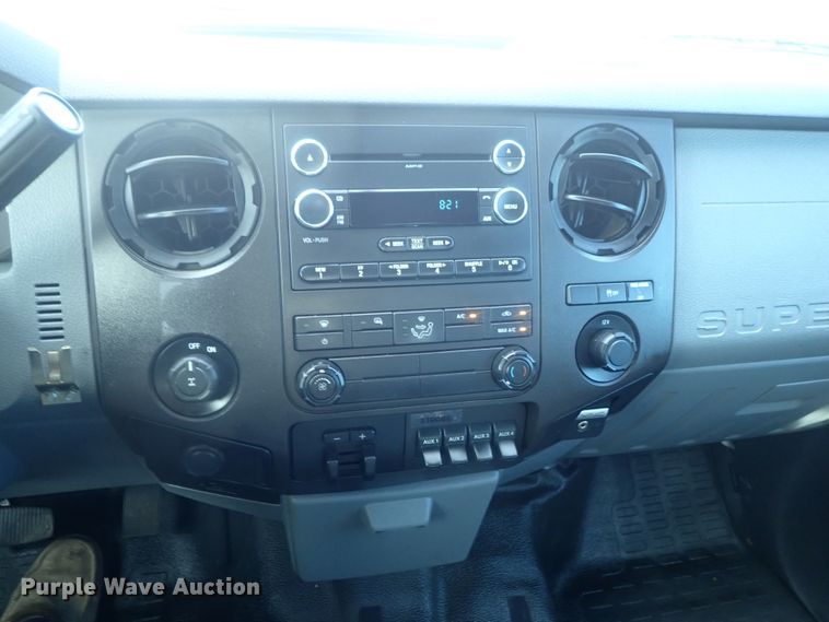 image for item DG2211 2016 Ford F250 Super Duty  SuperCab pickup truck