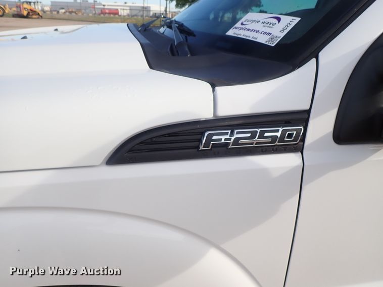 image for item DG2211 2016 Ford F250 Super Duty  SuperCab pickup truck