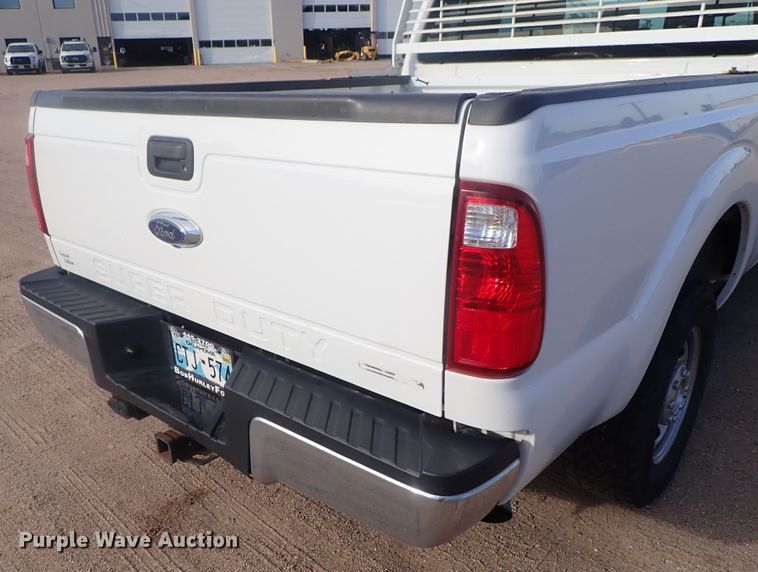 image for item DG2211 2016 Ford F250 Super Duty  SuperCab pickup truck