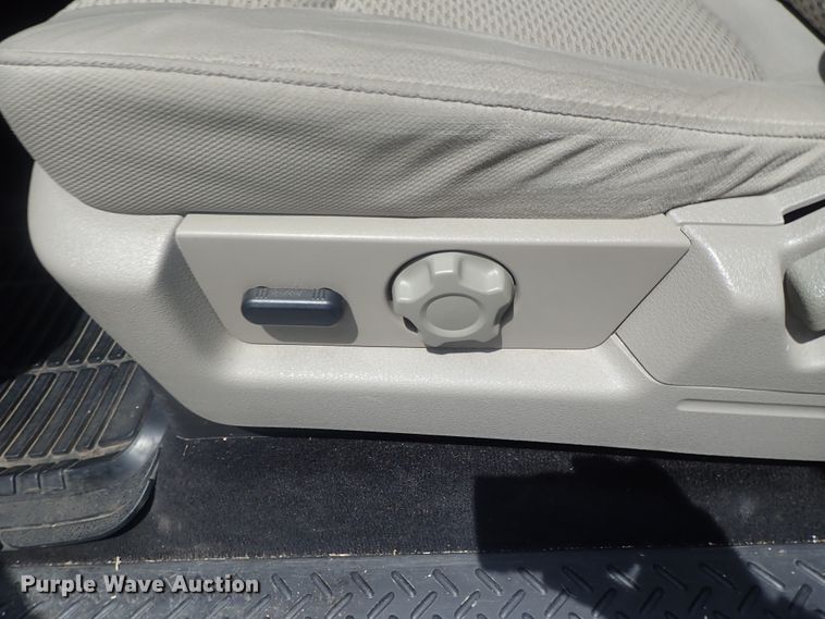 image for item DG2290 2012 Ford F150  SuperCab pickup truck