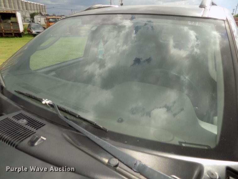 image for item DG2610 2004 Jeep Grand Cherokee  SUV