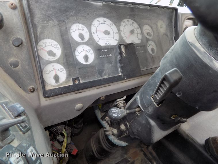 image for item DG2643 2008 International FE  school bus