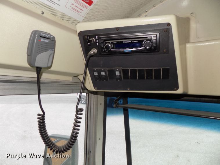 image for item DG2643 2008 International FE  school bus