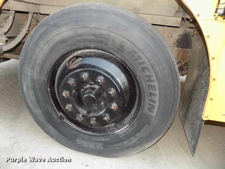 image for item DG2643 2008 International FE  school bus