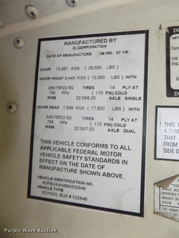 image for item DG2643 2008 International FE  school bus