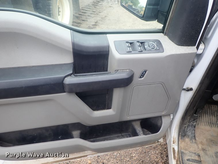 image for item DG3197 2018 Ford F150  Crew Cab pickup truck