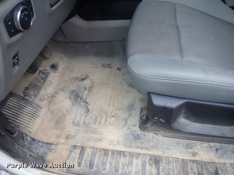 image for item DG3197 2018 Ford F150  Crew Cab pickup truck