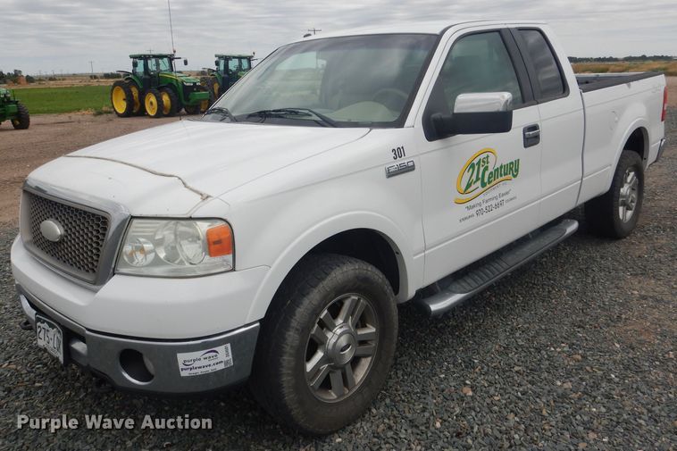 image for item DG4501 2006 Ford F150  SuperCab pickup truck