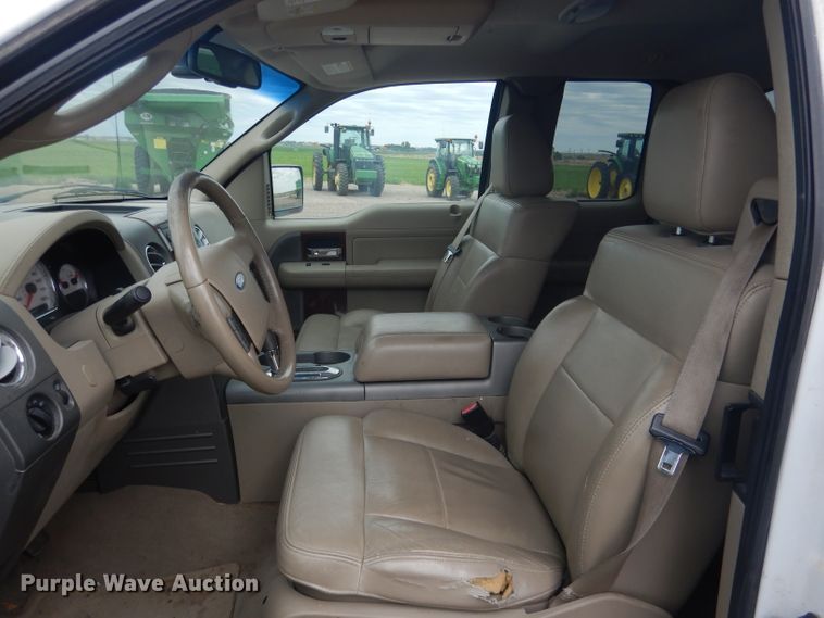 image for item DG4501 2006 Ford F150  SuperCab pickup truck