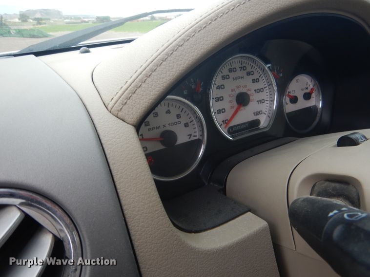 image for item DG4501 2006 Ford F150  SuperCab pickup truck