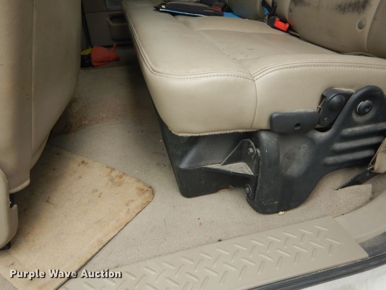 image for item DG4501 2006 Ford F150  SuperCab pickup truck