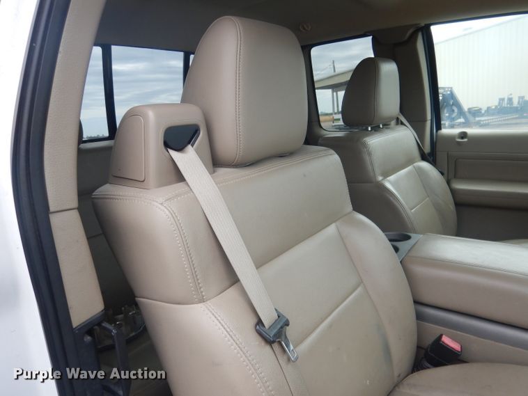 image for item DG4501 2006 Ford F150  SuperCab pickup truck