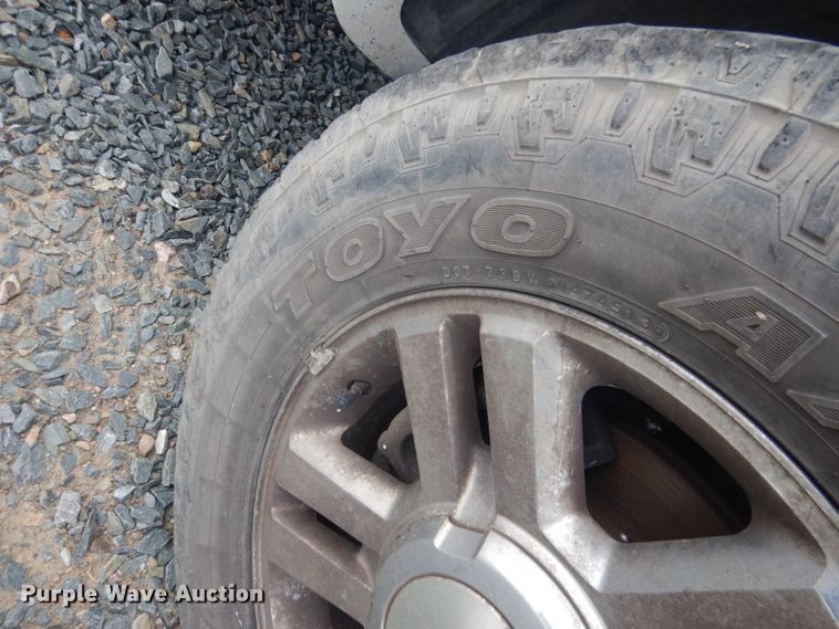 image for item DG4501 2006 Ford F150  SuperCab pickup truck