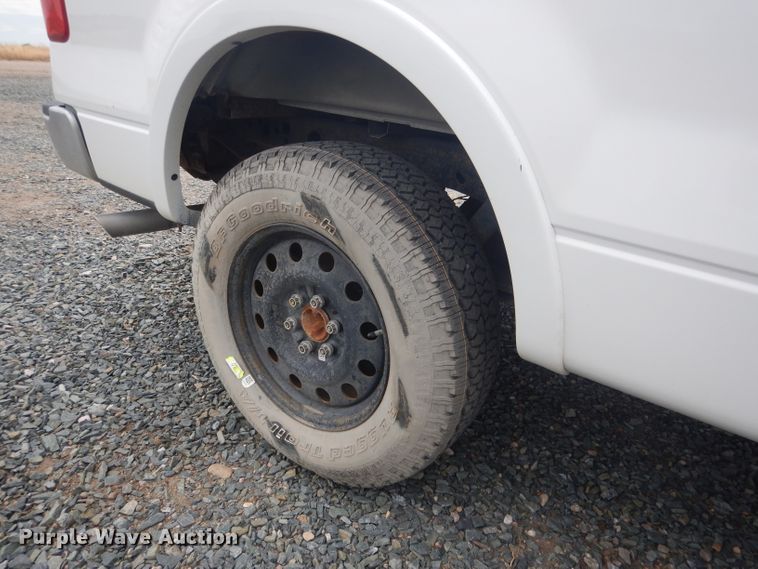 image for item DG4501 2006 Ford F150  SuperCab pickup truck