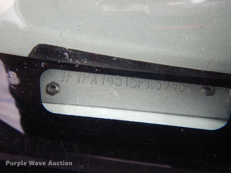 image for item DG4501 2006 Ford F150  SuperCab pickup truck