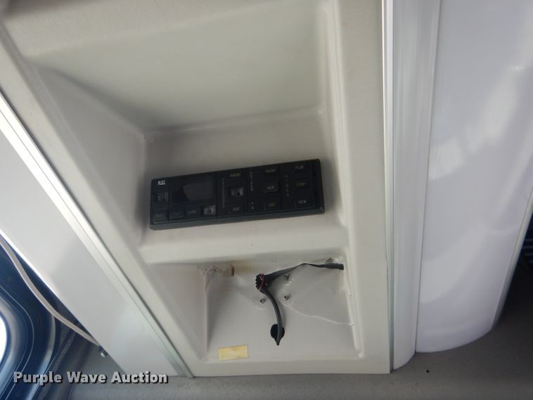 image for item DG5986 2009 Blue Bird Coachworks  coach bus