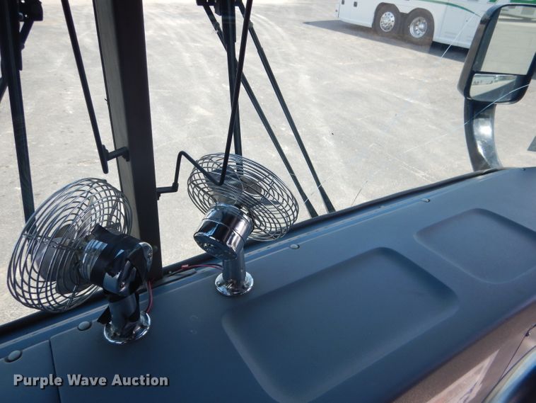 image for item DG5986 2009 Blue Bird Coachworks  coach bus