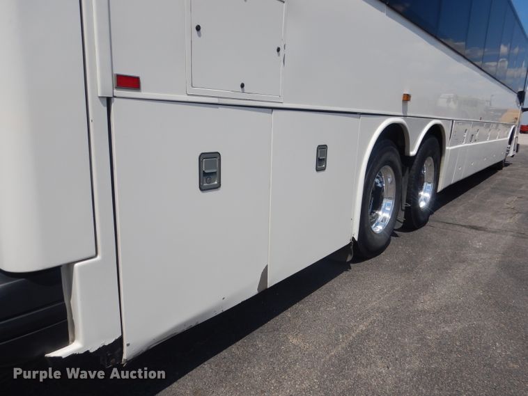 image for item DG5986 2009 Blue Bird Coachworks  coach bus