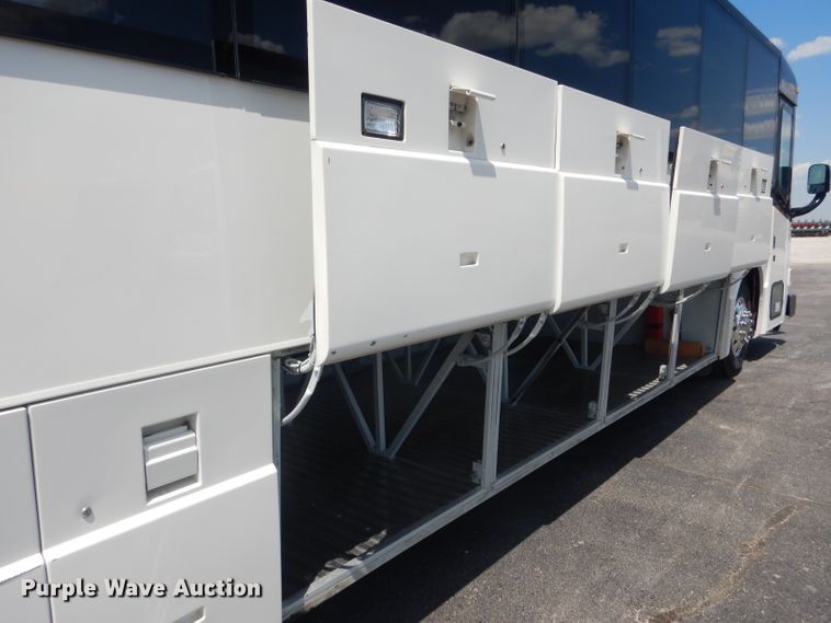 image for item DG5986 2009 Blue Bird Coachworks  coach bus